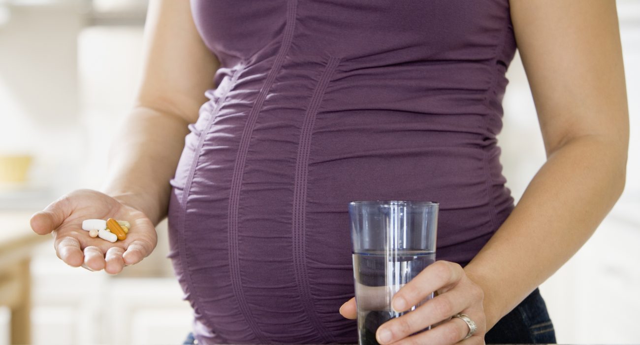 Do pregnant women need multivitamins?