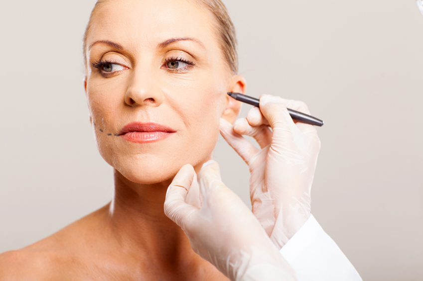 Five Must-Have Traits in a Plastic Surgery Specialist to Look For 