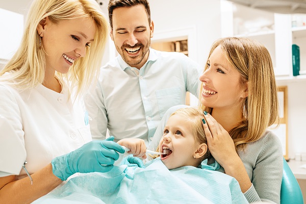 Reasons Why You Choose A Family Dental Practice: Top 5 Reasons