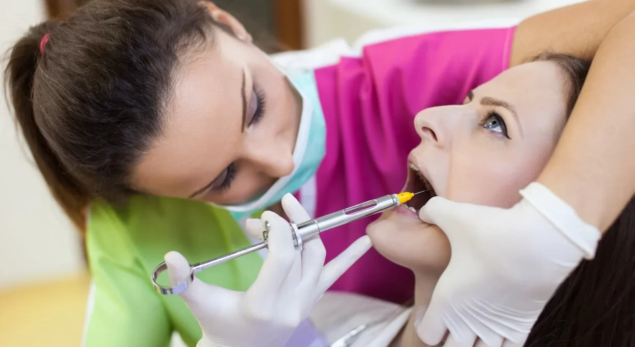 General Dentistry vs. Specialized Dentistry: What’s the Difference?