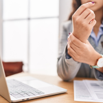 How Office Workers Can Manage Carpal Tunnel Syndrome